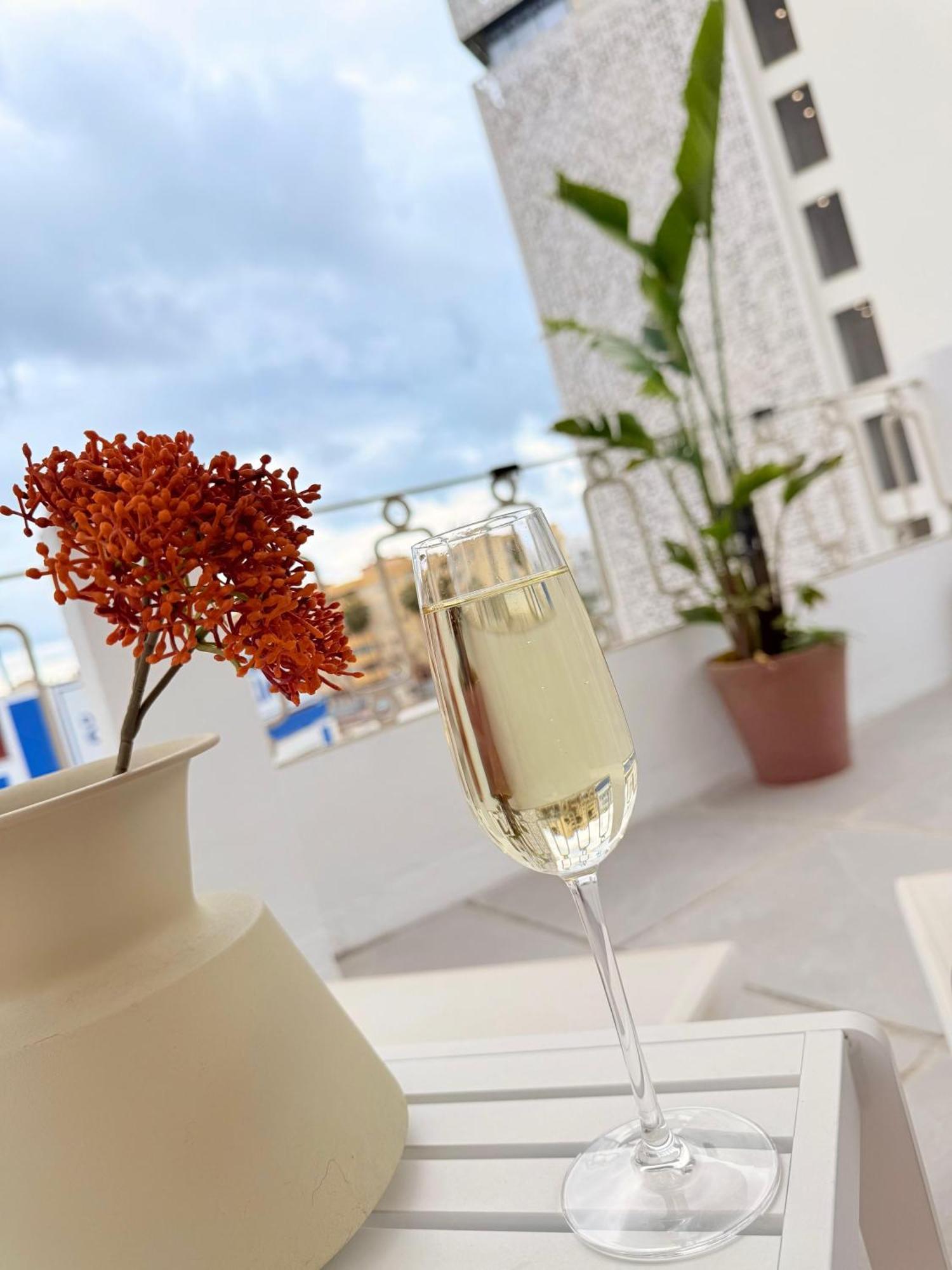 Ikigai Leisure Properties Estepona Luaran gambar